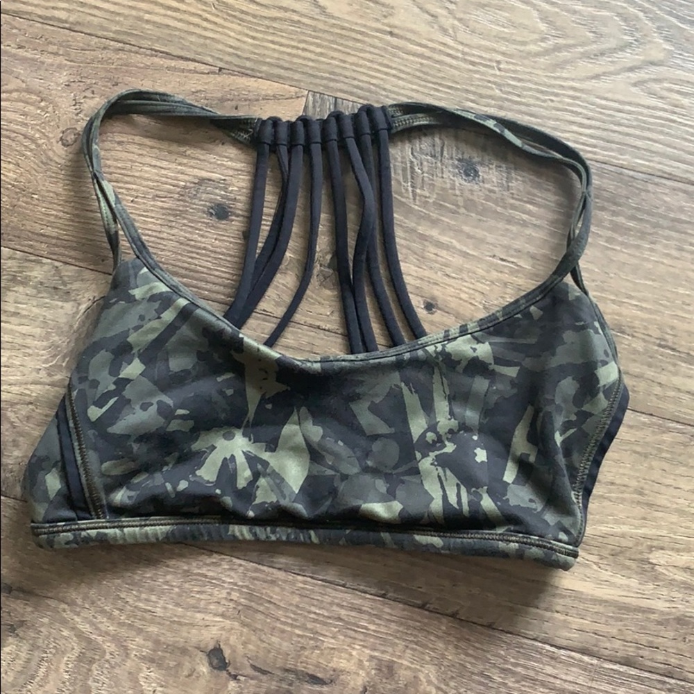 Lululemon bra